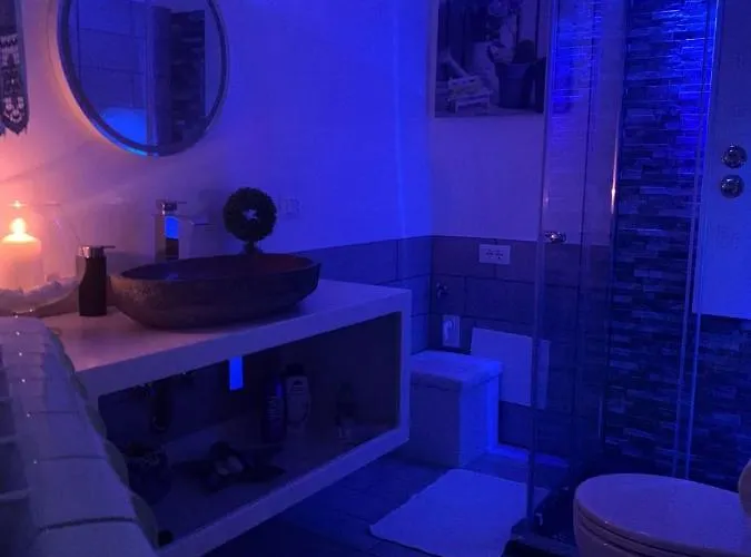 Dimora Felice 3* אוסטוני